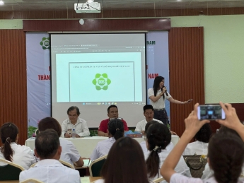 Cân chỉnh gương mặt 
