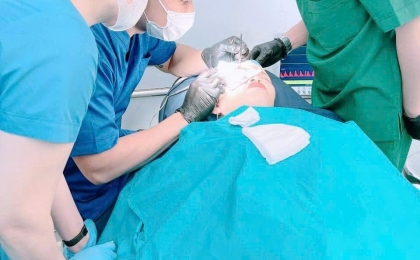 Nâng cơ trẻ hóa 